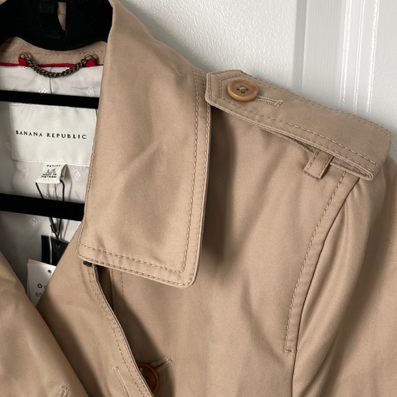 NWT Banana Republic Water Resistant Trench Coat - Picture 3 of 11